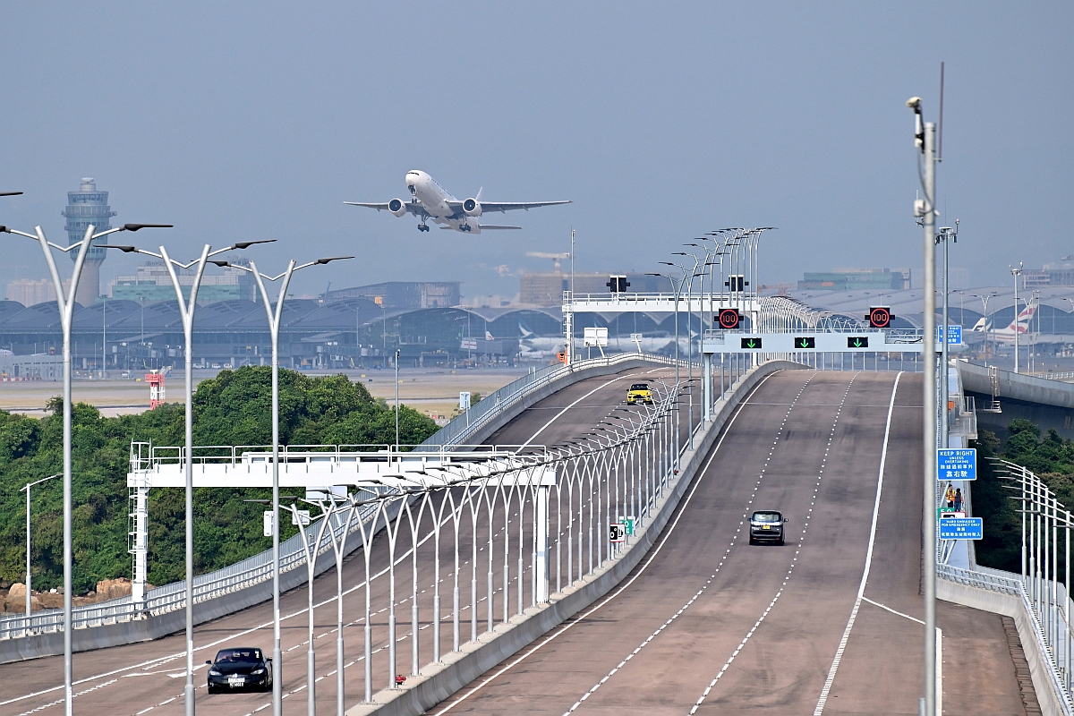 政府2022年12月20日欢迎广东省政府公布「港珠澳大桥港车北上不设配额计划」的最新进展。
