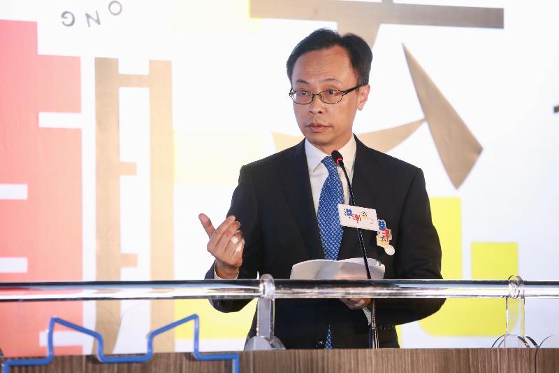 政制及内地事务局局长聂德权今日（一月九日）在香港贸易发展局在广州举办的「港·潮流」博览会的晚会上致辞。