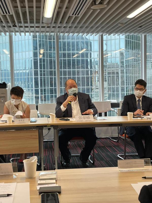 财经事务及库务局与投资推广署今日（七月三十日）联合举办香港证券业界与家族办公室交流会，立法会议员（金融服务界）张华峰于会上发言。